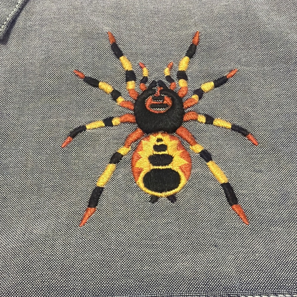 Howler Bros Gaucho Snapshirt Tarantulas Men's Medium Embroidered Spiders Western - Picture 5 of 10